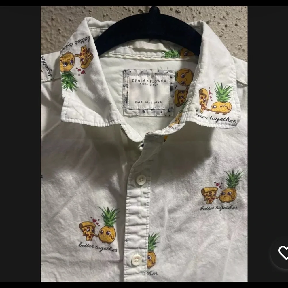 Denim & Flower Ricky Singh Men's Button-down  Short Sleeve SMALL Pineapple Pizza - Picture 4 of 12